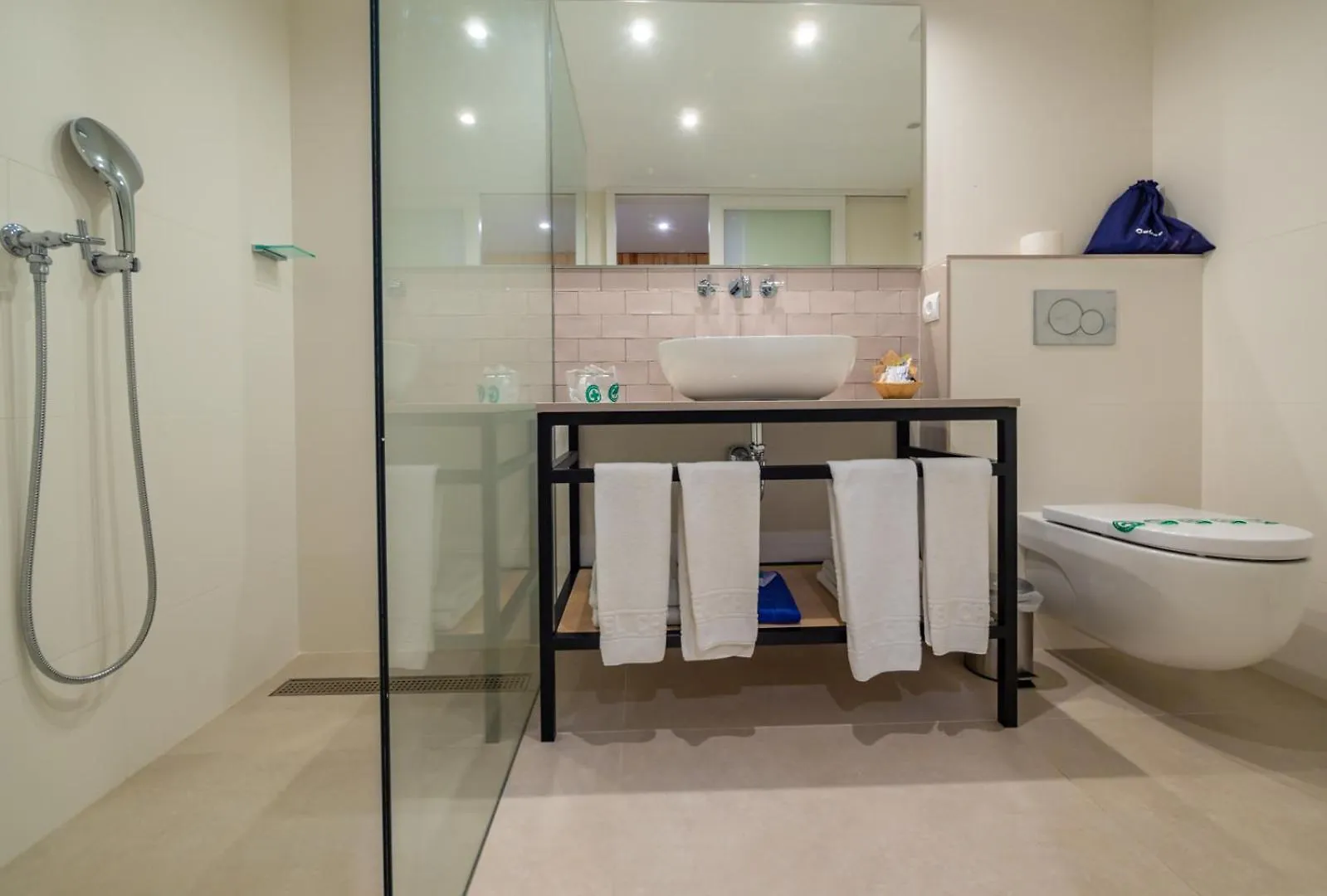 Hotel Calina Кадакес 3*,  Испания